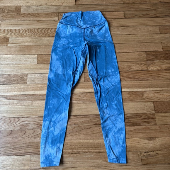 Balance Athletica Blue Tie Dye Leggings - Picture 1 of 5